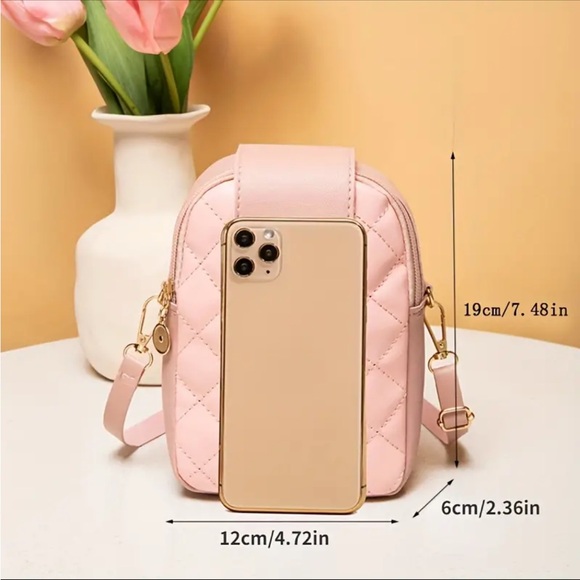 Mini Quilted Mouse Decor Crossbody Bag, PU Leather Textured Bag, Classic - Picture 6 of 9